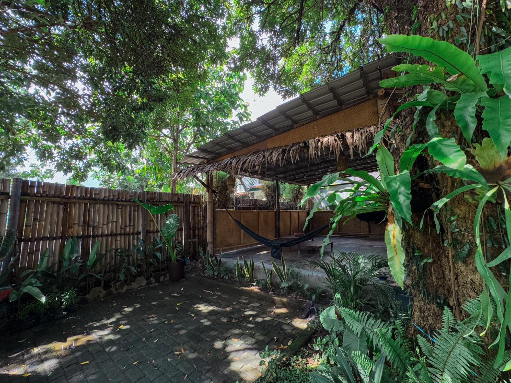 Ranasa Yogyakarta Hostel Exterior photo